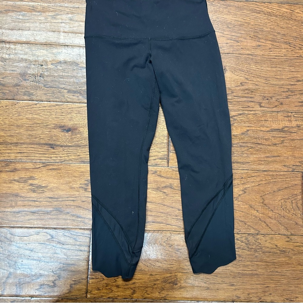Lululemon Wunder Under scalloped ultra high-rise crop legging